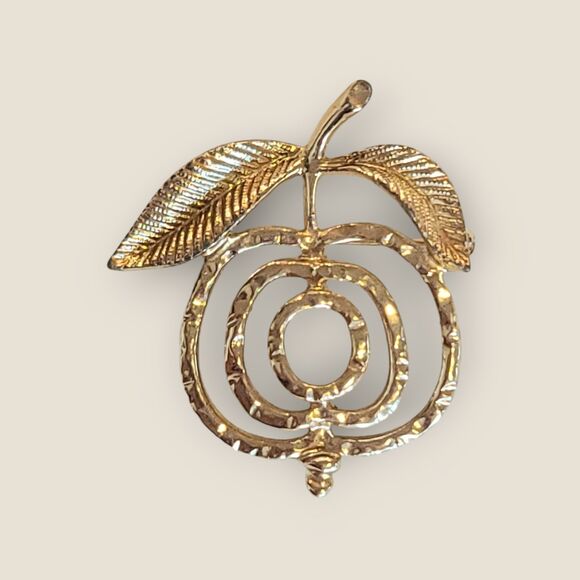 Vintage Sarah Coventry Gold Tone Hammered Apple Brooch Signed - Picture 8 of 8